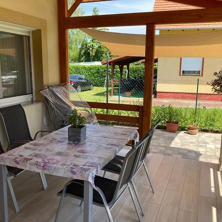 Appartement Balati Vendégház à Balatonmáriafürdő Extérieur photo