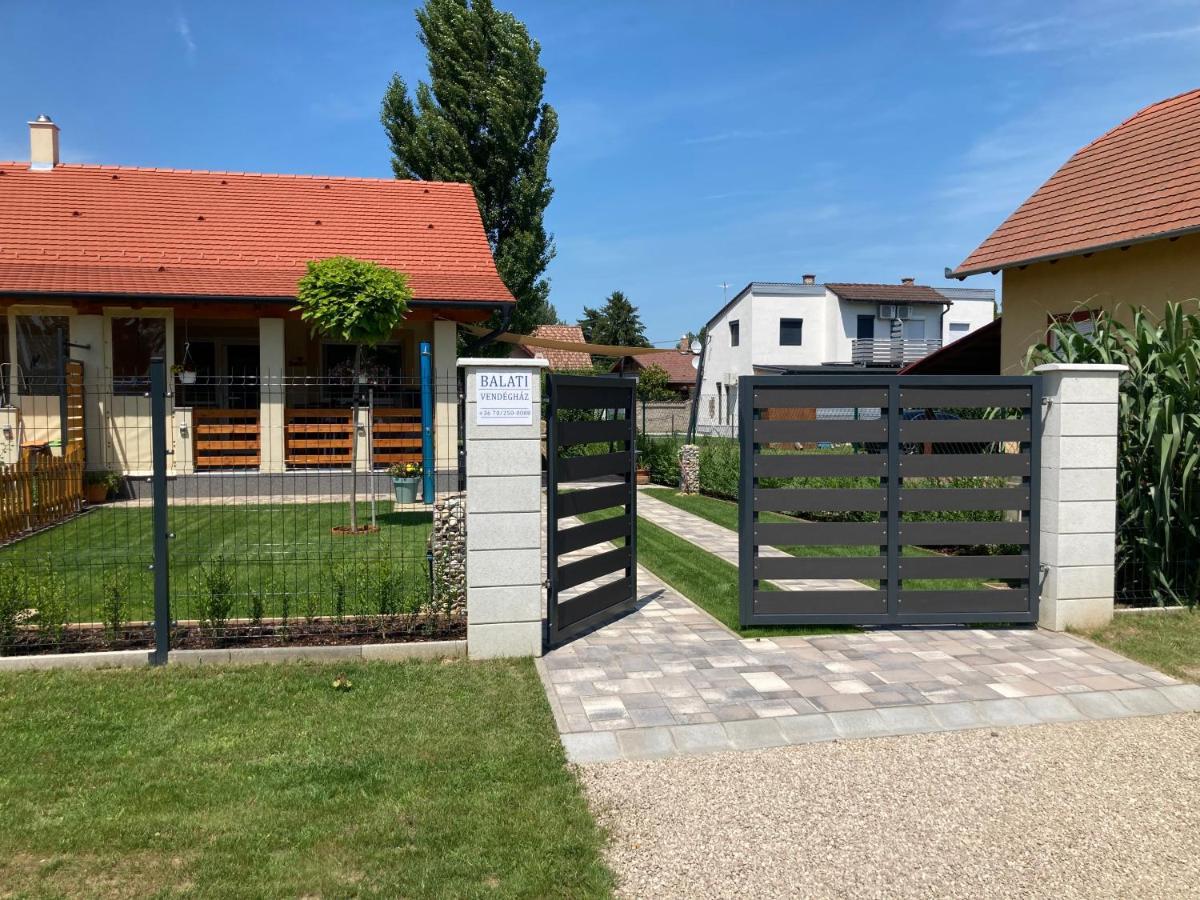 Appartement Balati Vendégház à Balatonmáriafürdő Extérieur photo