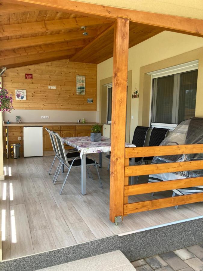 Appartement Balati Vendégház à Balatonmáriafürdő Extérieur photo
