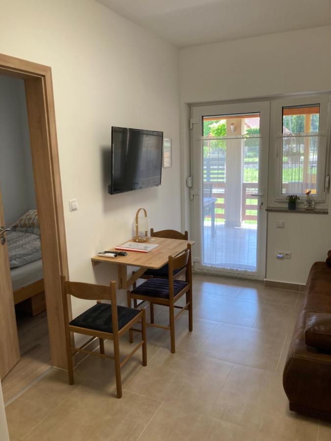 Appartement Balati Vendégház à Balatonmáriafürdő Extérieur photo